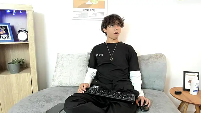 Honeymoon sariel online show from 10, 9, 2025