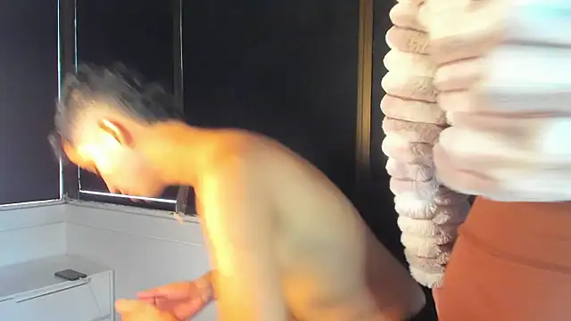 HellAndDante  online show from 15, 2, 2026