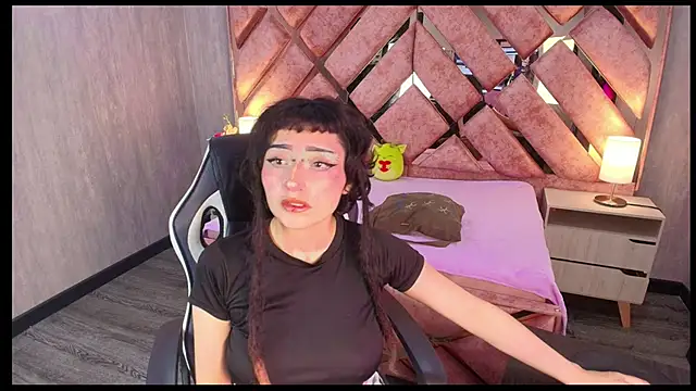 Babyyrasta666 online show from 11, 11, 2025