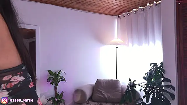 Nathaliakyte online show from 2, 4, 2026