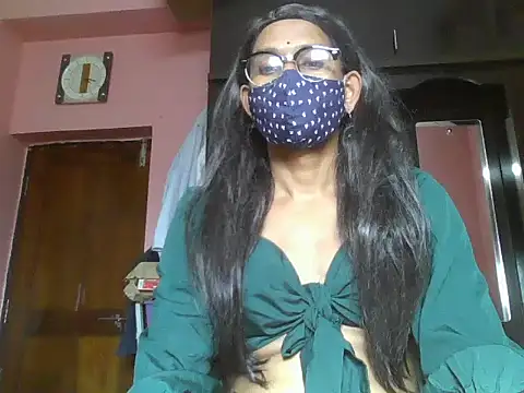 Snapshot of nasrin_katoon_7 chatting on 4, 10, 2025 nasrin katoon 7 online show from 4, 10, 2025