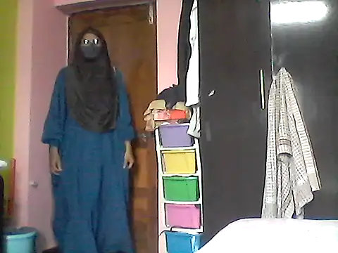 Snapshot of nasrin_katoon_7 chatting on 22, 10, 2025 nasrin katoon 7 online show from 22, 10, 2025