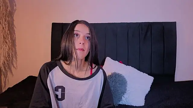 DanielaMonroe online show from 15, 1, 2026