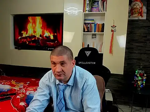 SpartacusDaddy48 online show from 9, 1, 2026