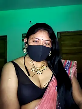 Snapshot of Telugu--Nadhini143 chatting on 15, 10, 2025 Telugu--Nadhini143 online show from 15, 10, 2025