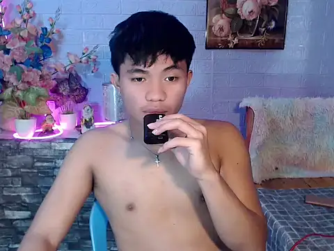mostwantedtwink online show from 4, 6, 2026