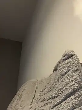 LollyLove  online show from 4, 3, 2026