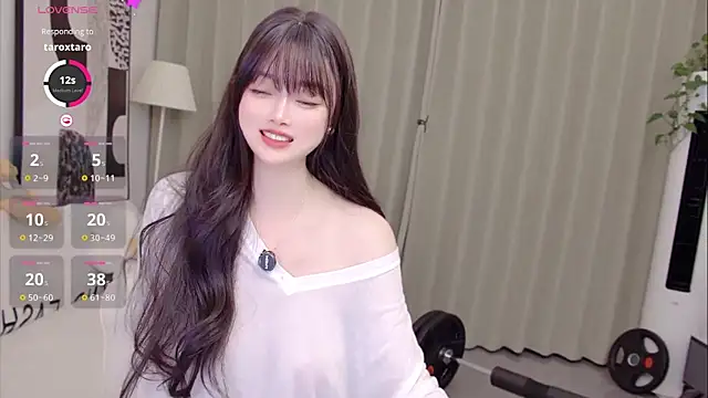 Snapshot of uikyy1 chatting on 24, 6, 2026 uikyy1 online show from 24, 6, 2026