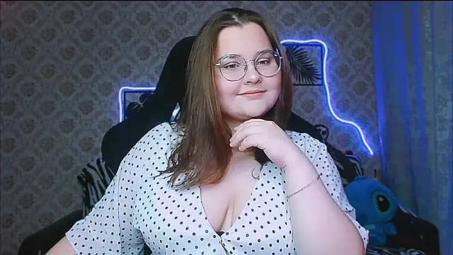 InLoveWithLife26 online show from 12, 9, 2025