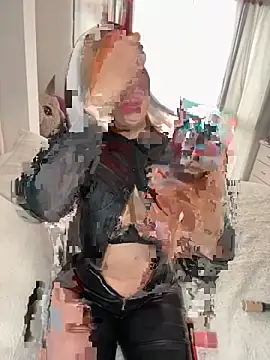 Savannah Monroe online show from 20, 9, 2025