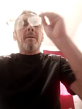 Snapshot of pakillobcn chatting on 7, 10, 2025 pakillobcn online show from 7, 10, 2025