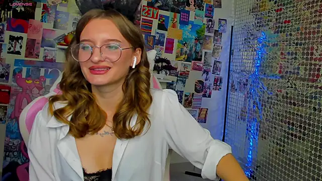 Snapshot of Maryyy_May chatting on 30, 9, 2025 Maryyy May online show from 30, 9, 2025