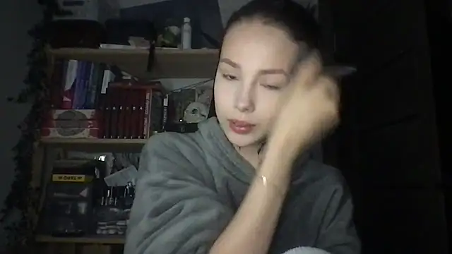 Yuna5343 online show from 13, 4, 2026