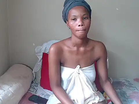  SweetLips  online show from 7, 10, 2025