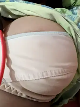 Snapshot of kaviyaponnu0987 chatting on 26, 9, 2025 kaviyaponnu0987 online show from 26, 9, 2025