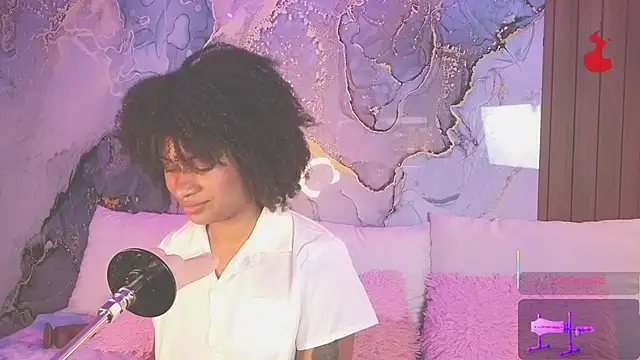 Lolalewis777 online show from 28, 5, 2026