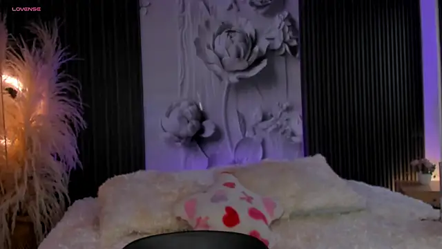 ShaniaDaniels online show from 8, 3, 2026