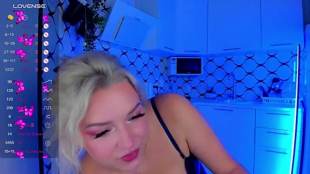 Candy Mur online show from 21, 9, 2025