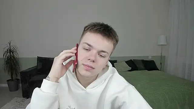 Mallfoyy online show from 11, 5, 2026