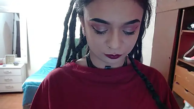 elapetitie online show from 8, 10, 2025