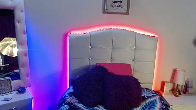 elapetitie online show from 17, 10, 2025