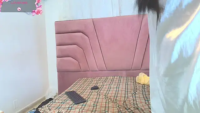 Snapshot of LadyandMaverick chatting on 17, 3, 2026 LadyandMaverick online show from 17, 3, 2026