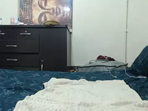 VoluptuousXX5 online show from 10, 10, 2025