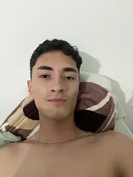 Snapshot of ritchie_alameda chatting on 19, 9, 2025 ritchie alameda online show from 19, 9, 2025