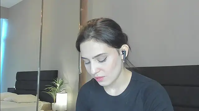 Forever Smiler online show from 22, 10, 2025