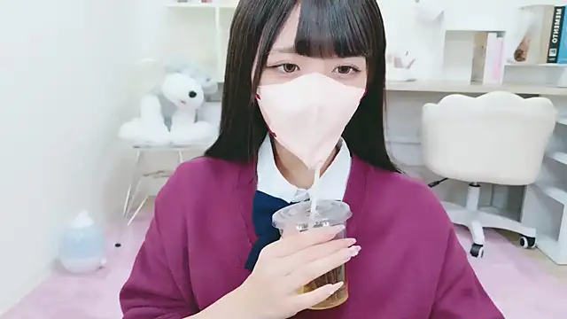 Reina Fcup online show from 12, 11, 2025