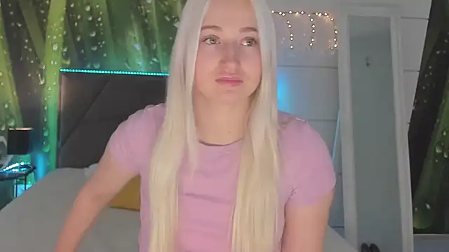 HollyTailors online show from 2, 3, 2026