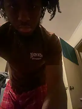 Snapshot of ThickDic28 chatting on 9, 9, 2025 ThickDic28 online show from 9, 9, 2025