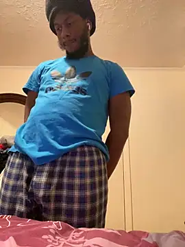 Snapshot of ThickDic28 chatting on 24, 10, 2025 ThickDic28 online show from 24, 10, 2025