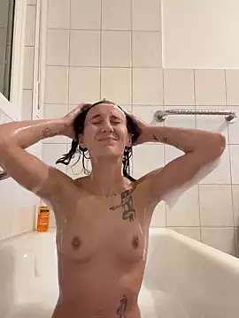 Snapshot of Emilia_Mausi chatting on 22, 9, 2025 Emilia Mausi online show from 22, 9, 2025