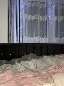 Snapshot of Emilia_Mausi chatting on 5, 10, 2025 Emilia Mausi online show from 5, 10, 2025