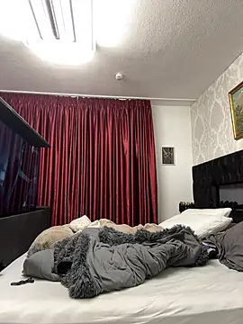 Emilia Mausi online show from 3, 2, 2026