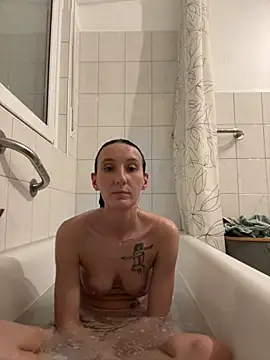 Emilia Mausi online show from 3, 4, 2026