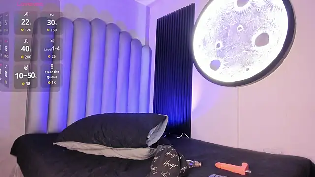  Leohot  online show from 18, 10, 2025