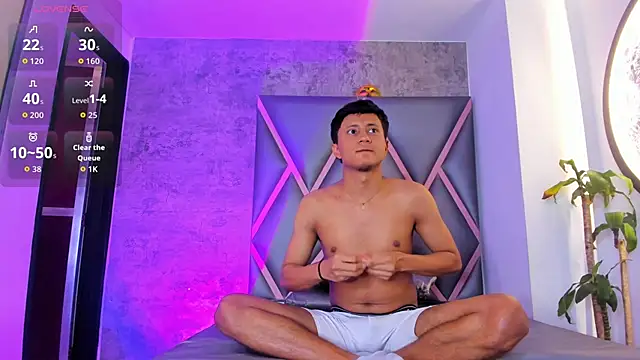  Leohot  online show from 13, 12, 2025