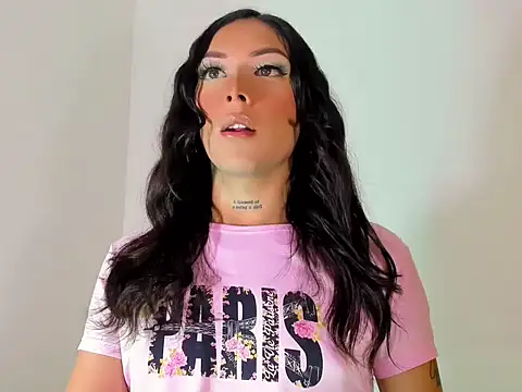 Snapshot of Megan_Gil_ chatting on 19, 9, 2025 Megan Gil online show from 19, 9, 2025