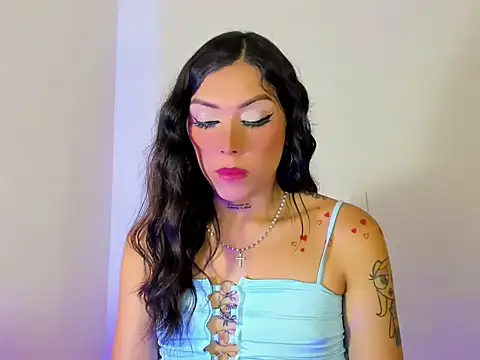 Snapshot of Megan_Gil_ chatting on 21, 9, 2025 Megan Gil online show from 21, 9, 2025