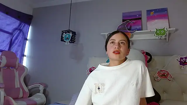 Zaaida  online show from 1, 11, 2025