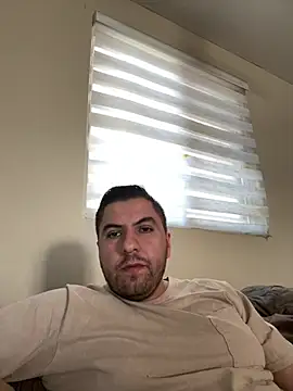 Snapshot of raulgzz4 chatting on 24, 3, 2026 raulgzz4 online show from 24, 3, 2026