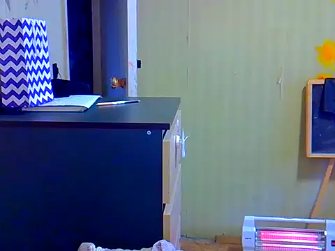 daniella brun online show from 24, 10, 2025