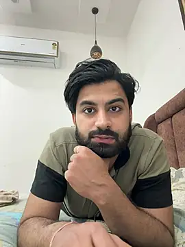 hottestboy03 online show from 25, 2, 2026