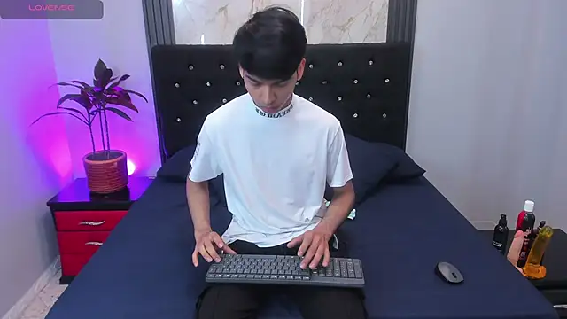 OnlyJos online show from 5, 10, 2025