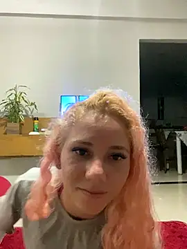 Snapshot of Bruna551 chatting on 22, 9, 2025 Bruna551 online show from 22, 9, 2025