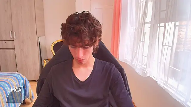 Nude Boy18 online show from 24, 9, 2025