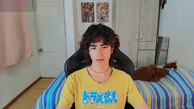 Nude Boy18 online show from 16, 1, 2026