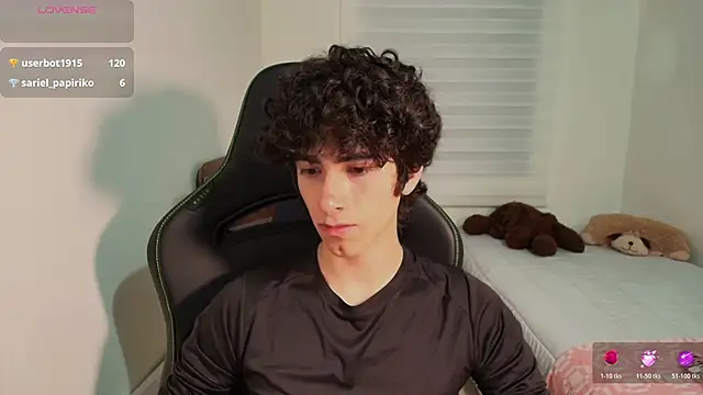 Snapshot of Nude_Boy18 chatting on 23, 6, 2026 Nude Boy18 online show from 23, 6, 2026